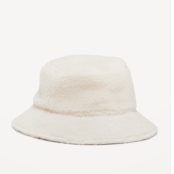 NWT OLD NAVY Sherpa Bucket Hat  Color: Ivory Pearl tapered brim - Picture 1 of 1